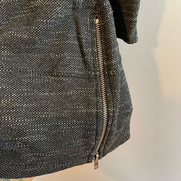 Splendid Long Sleeve Tunic | SZ XS - Picture 8 of 9